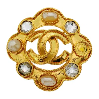 Pre-owned Chanel Plating Brooch () In Gold