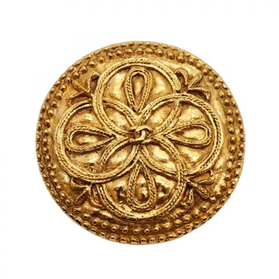 Pre-owned Chanel Plating Brooch () In Gold