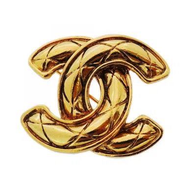 Pre-owned Chanel Plating Brooch () In Gold