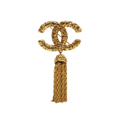 Pre-owned Chanel Plating Brooch () In Gold