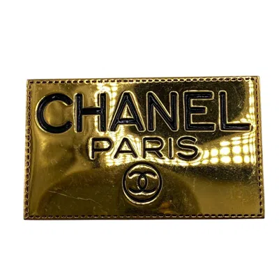 Pre-owned Chanel Plating Brooch () In Gold