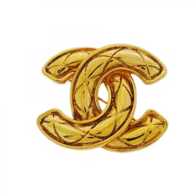 Pre-owned Chanel Plating Brooch () In Gold