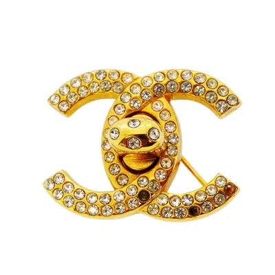 Pre-owned Chanel Plating Brooch () In Gold