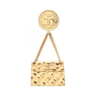 Pre-owned Chanel Plating Brooch () In Gold