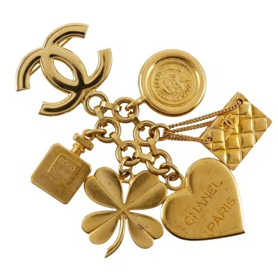 Pre-owned Chanel Plating Brooch () In Gold