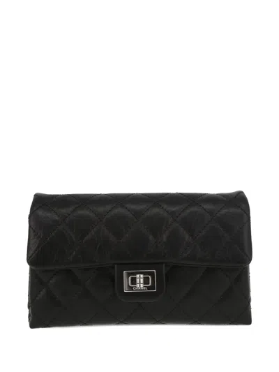 Pre-owned Chanel Pochette Quilted Leather Belt Bag In Black