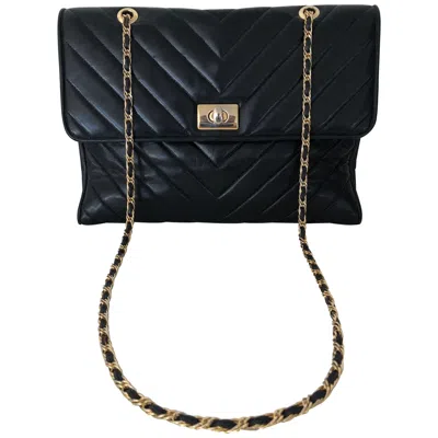 Pre-owned Chanel Pocketbook Fine Quilted Black Leather With Extra Long Chain Classic Chic