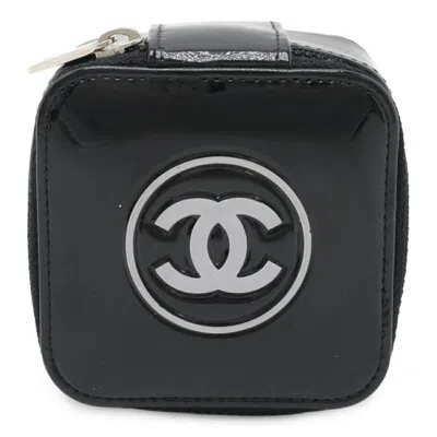 Pre-owned Chanel Pouch () In Black