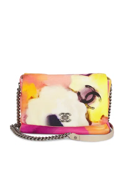 Pre-owned Chanel Printed Canvas Flower Power Messenger Flap Bag In Multicolor