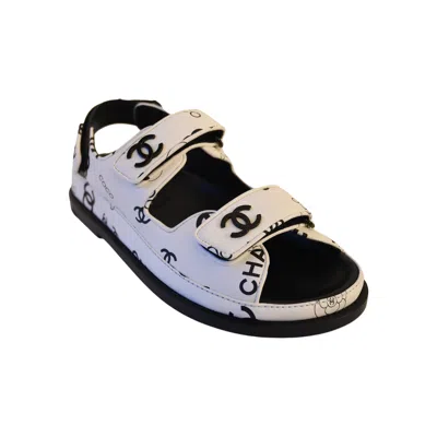 Pre-owned Chanel Printed Cc Velcro Dad Sandals White Black