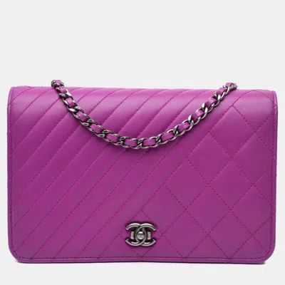 Pre-owned Chanel Purple Lambskin Coco Boy Wallet On Chain