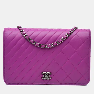 Pre-owned Chanel Purple Lambskin Coco Boy Wallet On Chain