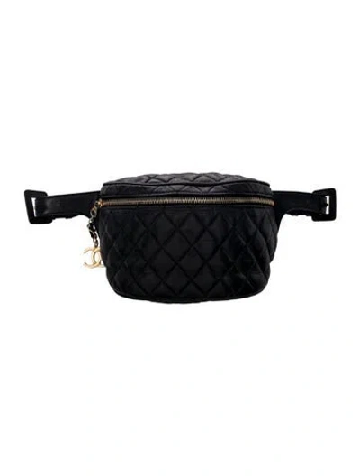 Pre-owned Chanel Quilted Belt Bag In Blue