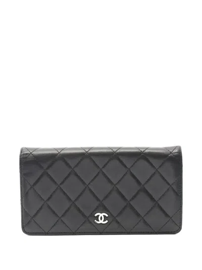 Pre-owned Chanel Quilted Bi-fold Wallet In Black
