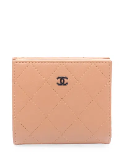 Pre-owned Chanel Quilted Bi-fold Wallet In Brown