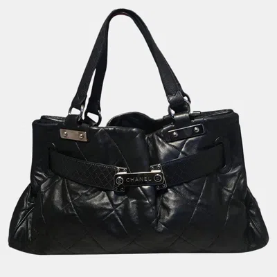 Pre-owned Chanel Quilted Black Leather Latch Front Tote Bag