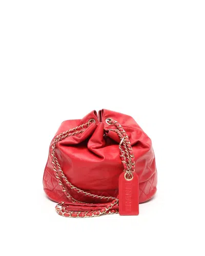 Pre-owned Chanel Quilted Bucket Bag In Red
