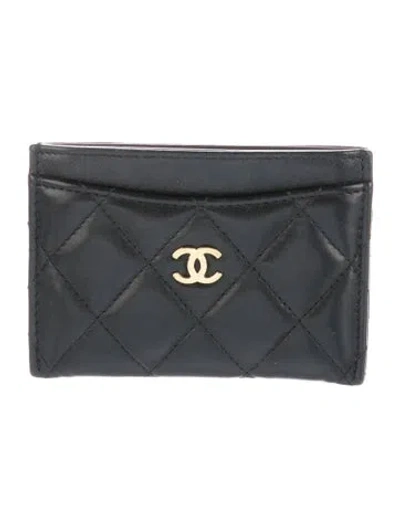 Pre-owned Chanel Quilted Card Holder Interlocking Cc Logo Card Holder In Black