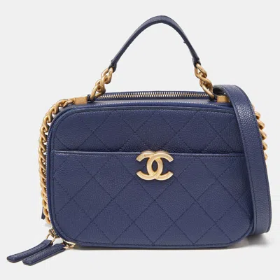 Pre-owned Chanel Quilted Caviar Leather Business Affinity Camera Chain Bag In Blue