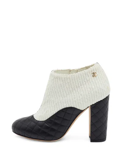 Pre-owned Chanel Quilted Cc Ankle Boots In Black