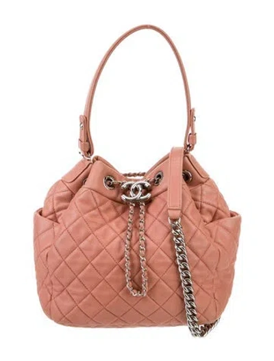 Pre-owned Chanel Quilted Cc Chain Bucket Bag In Pink