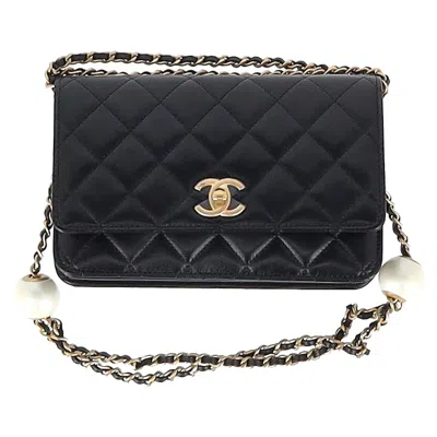 Pre-owned Chanel Quilted Cc Pearl Crush Mini Wallet On Chain In Black Lambskin Leather