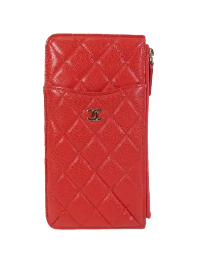 Pre-owned Chanel Quilted Cc Phone Case In Red