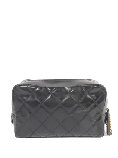 Pre-owned Chanel Quilted Cc Turn-lock Make Up Bag In Black