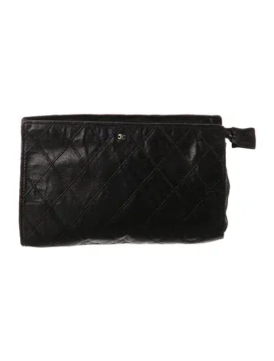 Pre-owned Chanel Quilted Cosmetic Pouch In Black