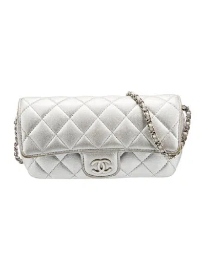 Pre-owned Chanel Quilted Crossbody Clutch W/ Chain In Silver
