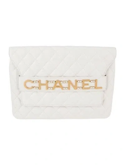 Pre-owned Chanel Quilted Enchained Clutch In White