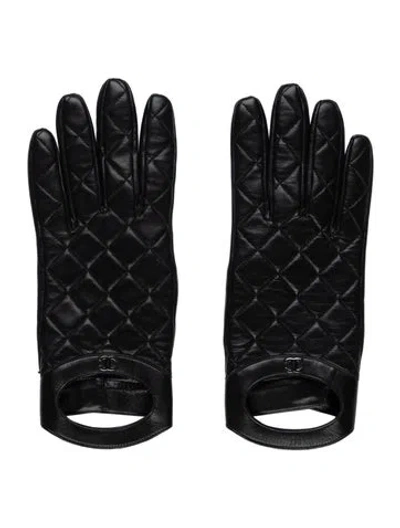 Pre-owned Chanel Quilted Lambskin Cc Gloves In Black