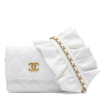 Pre-owned Chanel Quilted Lambskin Romance Card Holder On Chain In White