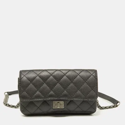 Pre-owned Chanel Quilted Leather Reissue 2.55 Waist Belt Bag In Grey