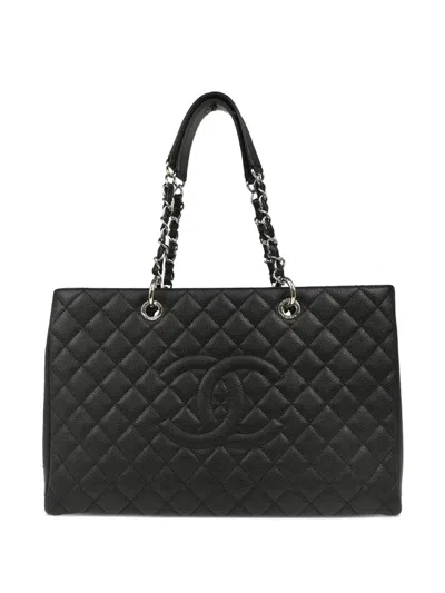 Pre-owned Chanel Quilted Leather Shoulder Bag In Black