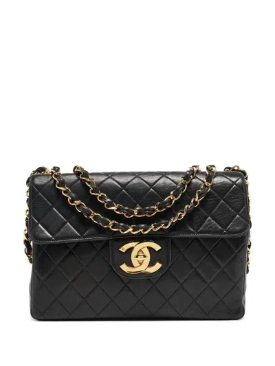 Pre-owned Chanel Quilted Leather Shoulder Bag