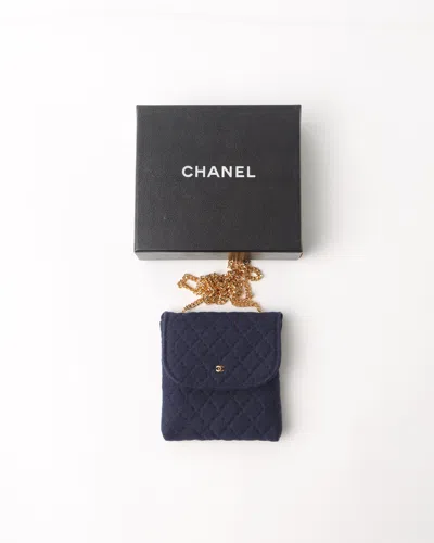 Pre-owned Chanel Quilted Mini Pouch With Chain