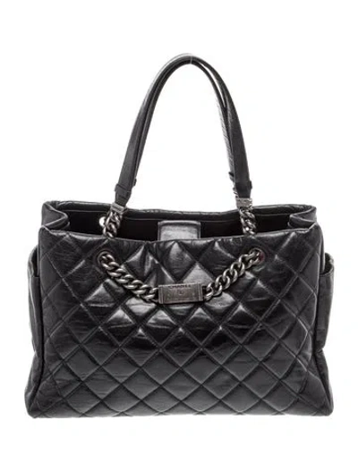 Pre-owned Chanel Quilted Nameplate Tote In Black