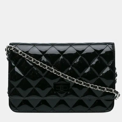 Pre-owned Chanel Quilted Patent Reissue 2.55 Wallet On Chain In Black