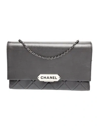 Pre-owned Chanel Quilted Retro Label Clutch