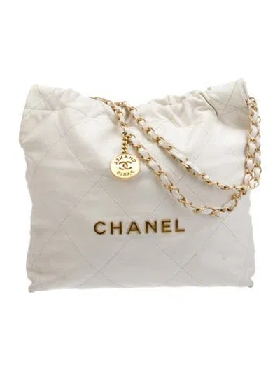 Pre-owned Chanel Quilted Small 22 Hobo In White
