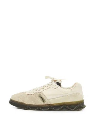 Pre-owned Chanel Quilted Suede Cc Sneakers In Neutrals