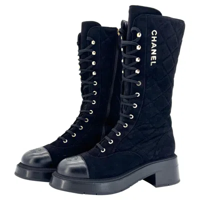 Pre-owned Chanel Quilted Suede Leather Logo Tall Lace Up Cap Toe Knee High Combat Boots 40 In Black