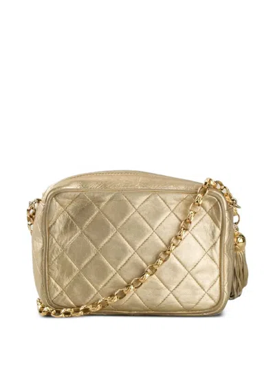 Pre-owned Chanel Quilted Tassel Detail Shoulder Bag In Gold