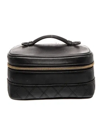 Pre-owned Chanel Quilted Vanity Case In Black