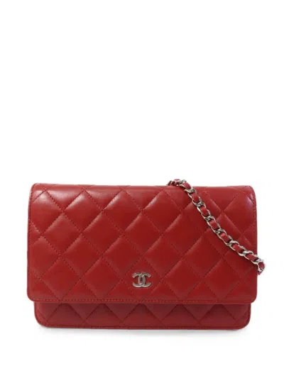 Pre-owned Chanel Quilted Wallet On Chain Shoulder Bag In Red