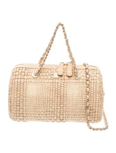 Pre-owned Chanel Raffia Classic Clutch W/ Chain In Neutral