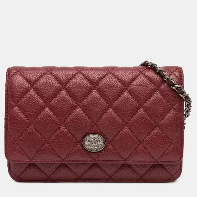 Pre-owned Chanel Red Cc Quilted Caviar Wallet On Chain
