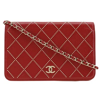 Pre-owned Chanel Red Color Leather Chain/shoulder Wallet ()