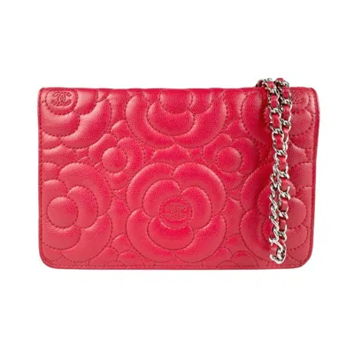 Pre-owned Chanel Red Color Leather Chain/shoulder Wallet ()